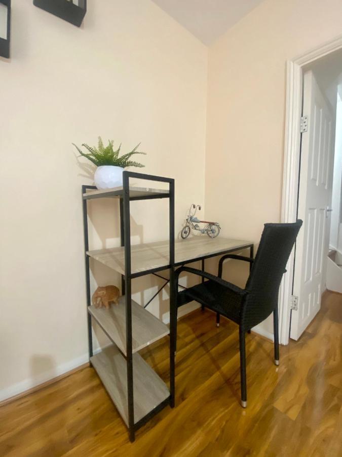 House Near Cardiff City Centre Экстерьер фото