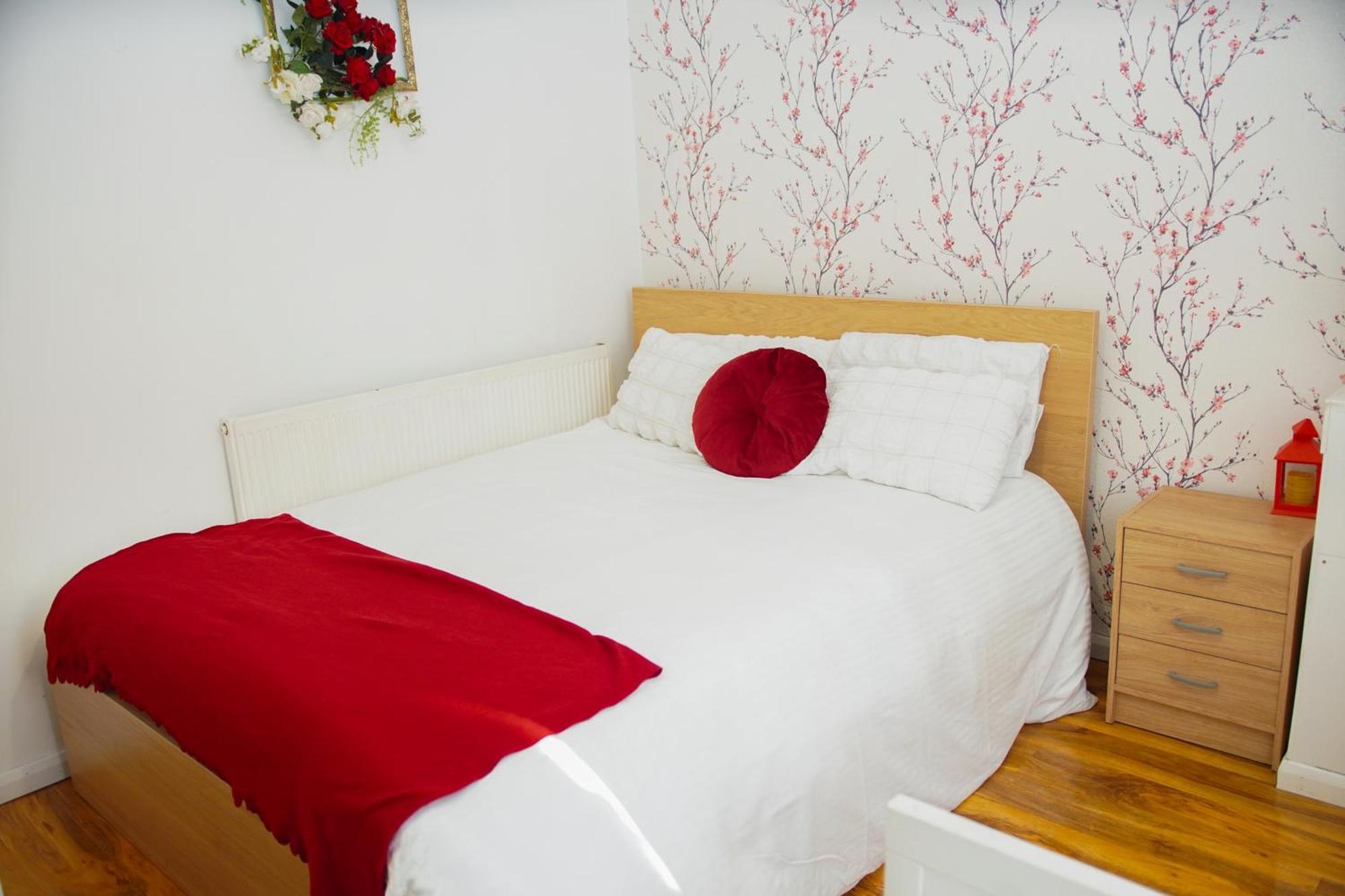 House Near Cardiff City Centre Экстерьер фото